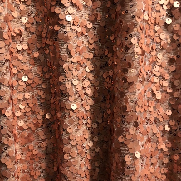 Neesee’s Dress size large. ❤️ - Picture 2 of 8